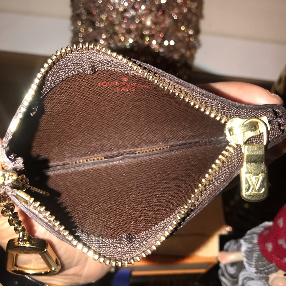 Louis Vuitton Damier Ebene Cles - Picture 8 of 13